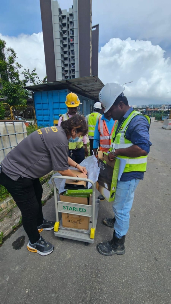 construction_solar_lights_2